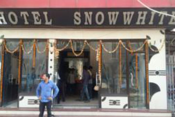 OYO 75423 Hotel Snow White