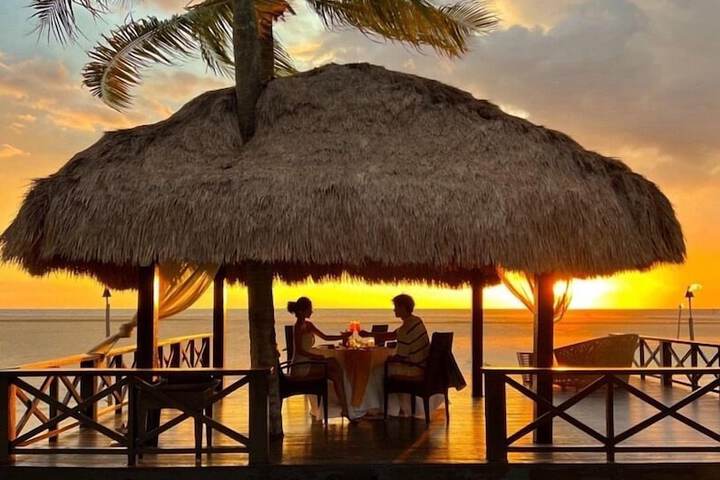 Hotel Exterior 174 of 182