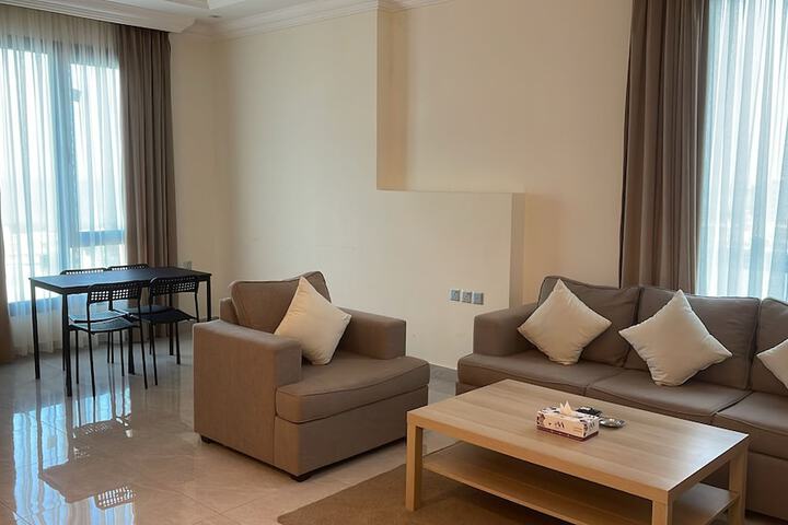 Room 6 of 13