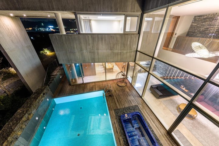 Pool 78 of 179