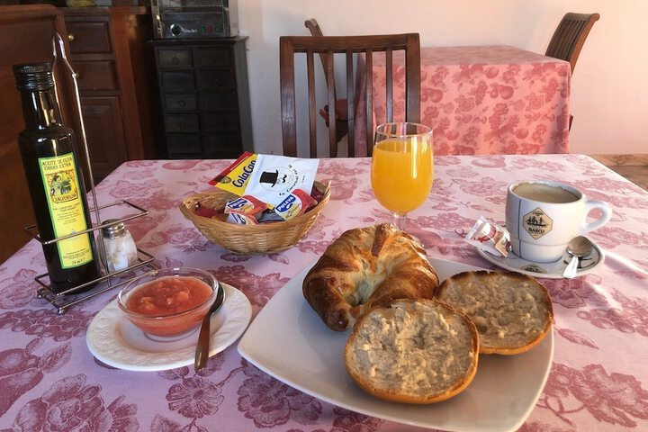 Breakfast/Coffee Service 30 of 49