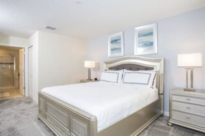 Room 20 of 22