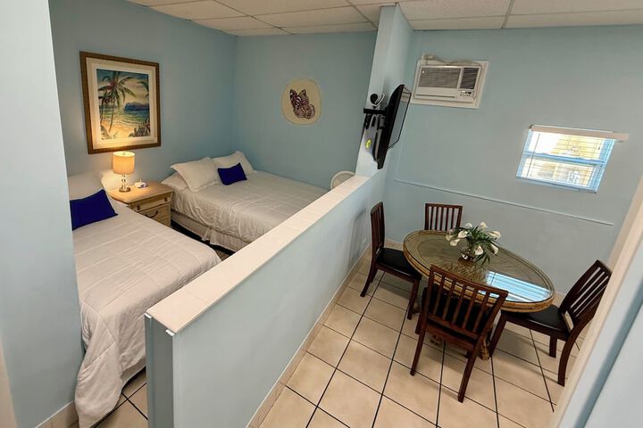 Room 120 of 289