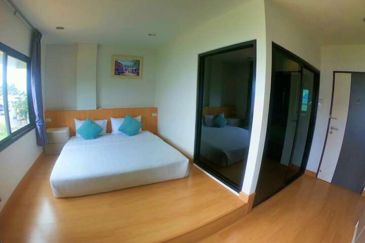 Room 17 of 63