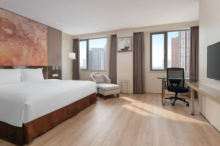 Room 21 of 64
