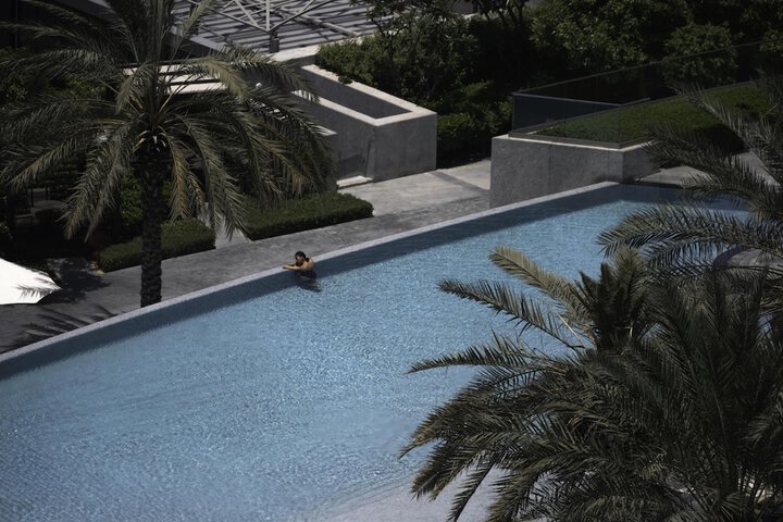 Pool 96 of 198