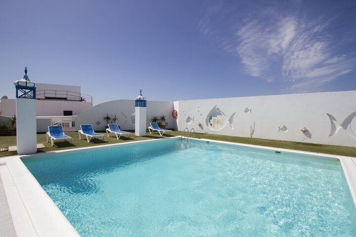 Pool Hotel