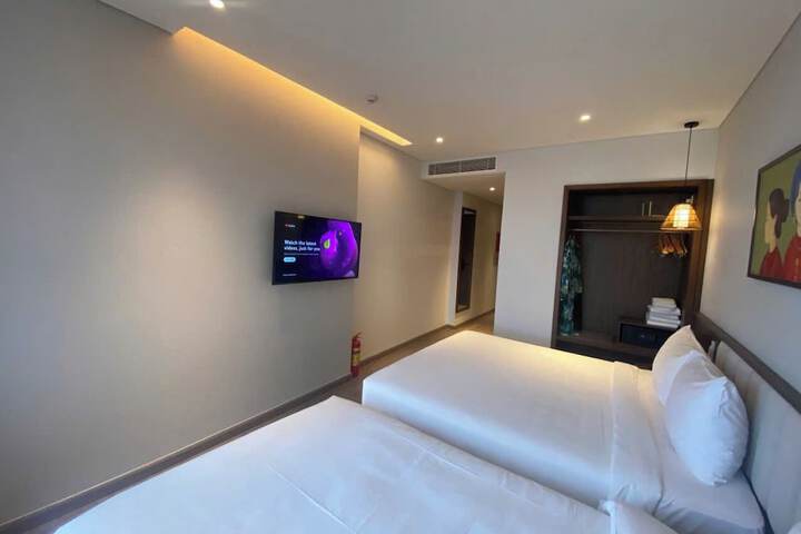 Room 18 of 63
