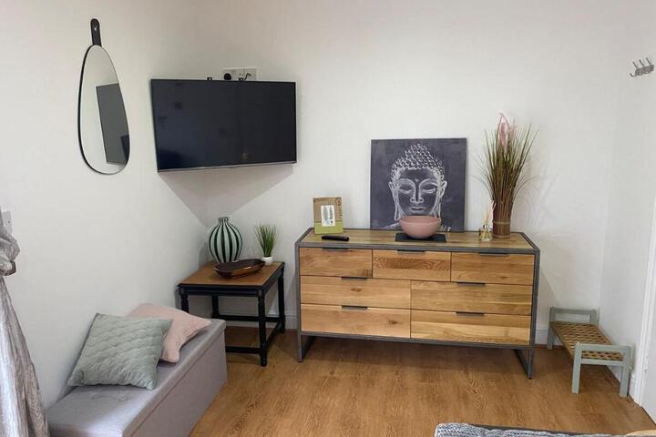 Number 3 Lytton Tree Lodge Reydon Southwold