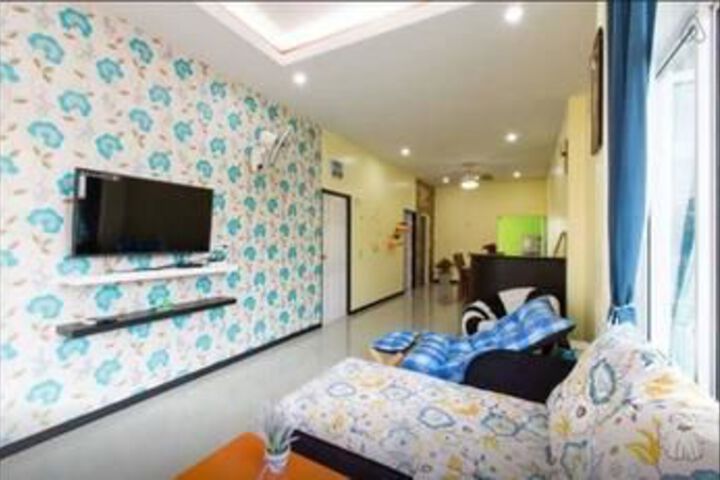 Room 17 of 25