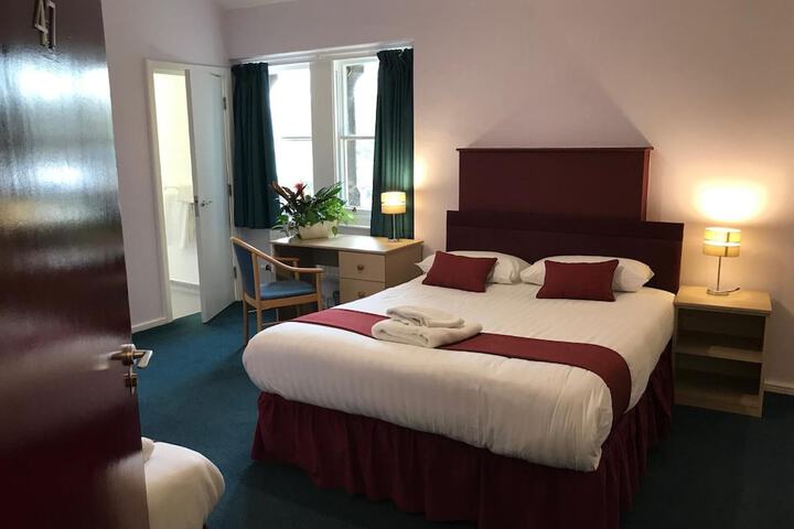 Room 15 of 56