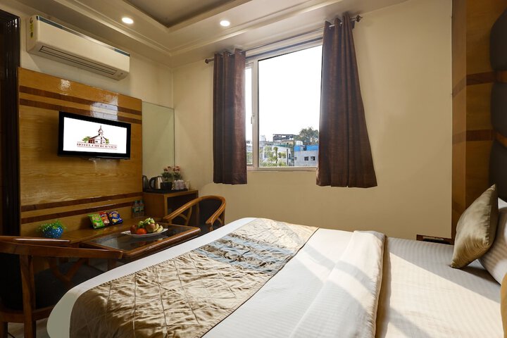Room 16 of 31