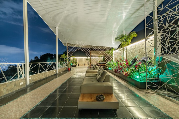 Terrace/Patio 26 of 60