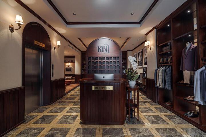 Hotel Lobby
