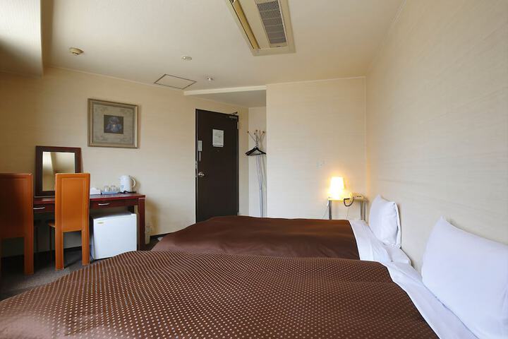 Room 7 of 46