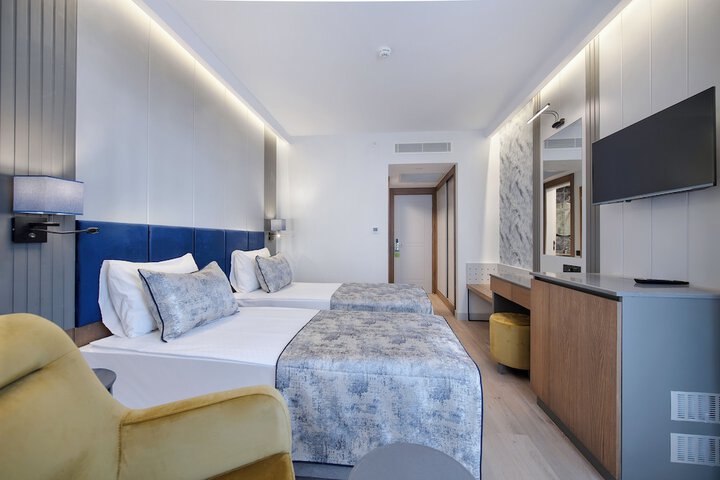 Room 7 of 23