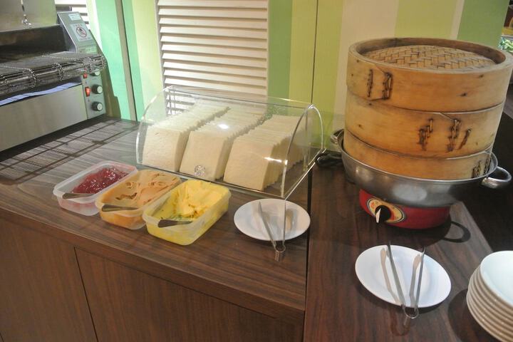 Breakfast/Coffee Service 18 of 23
