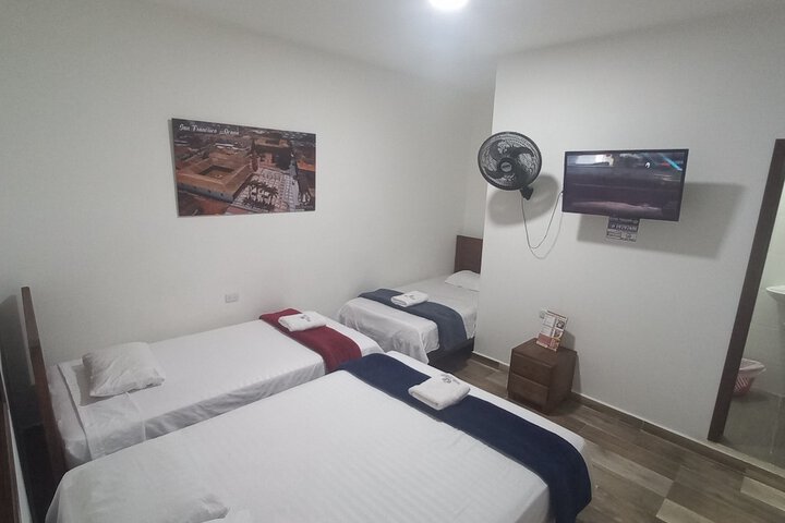 Room 7 of 13