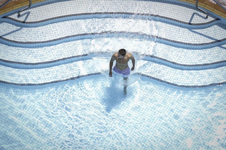 Pool 78 of 164