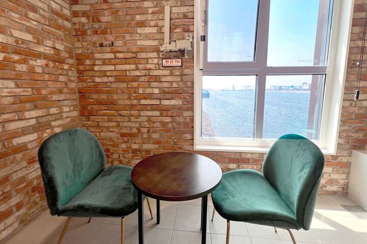 Room 75 of 140