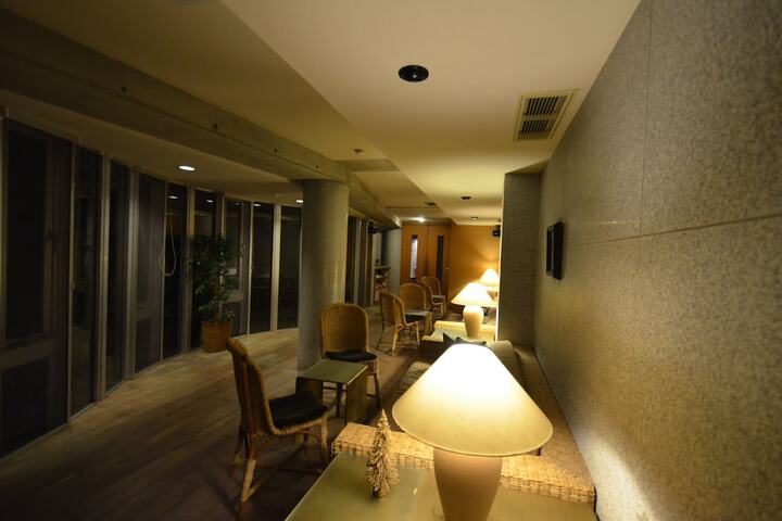 Hotel Interior 16 of 115