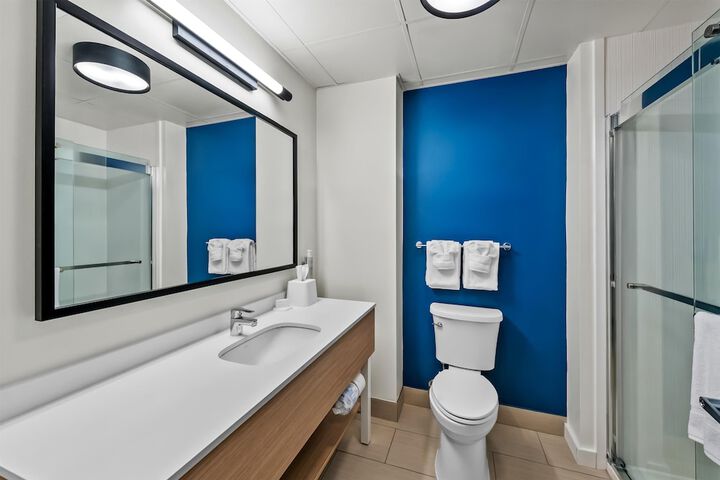 Clean Restrooms
