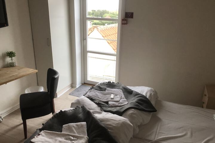Room 9 of 59