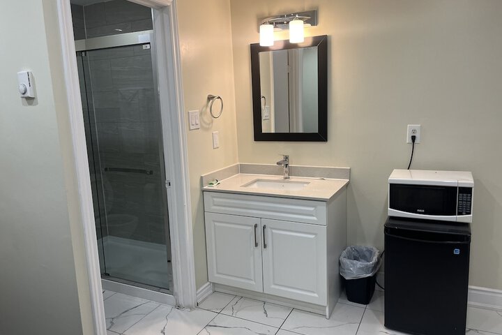 Room 20 of 29