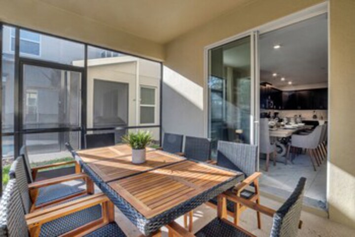 Terrace/Patio 4 of 53