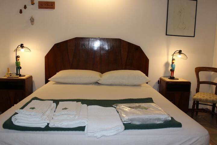 Room 9 of 55
