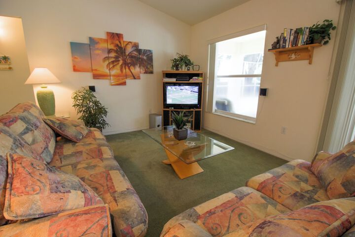 Room 6 of 16