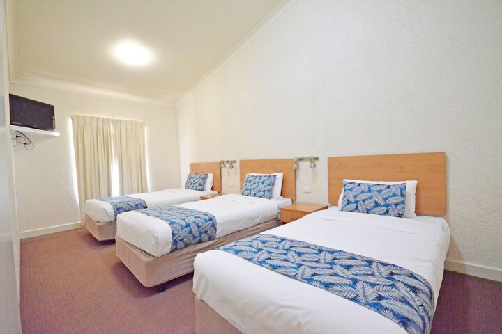 Room 8 of 21