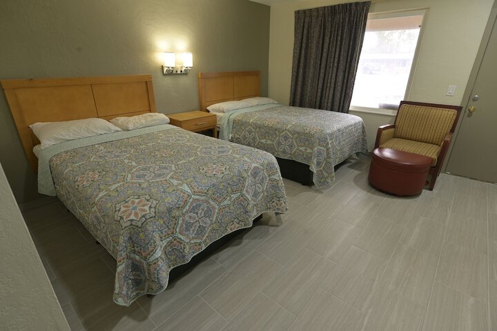 2 Double Beds (2 of 8)