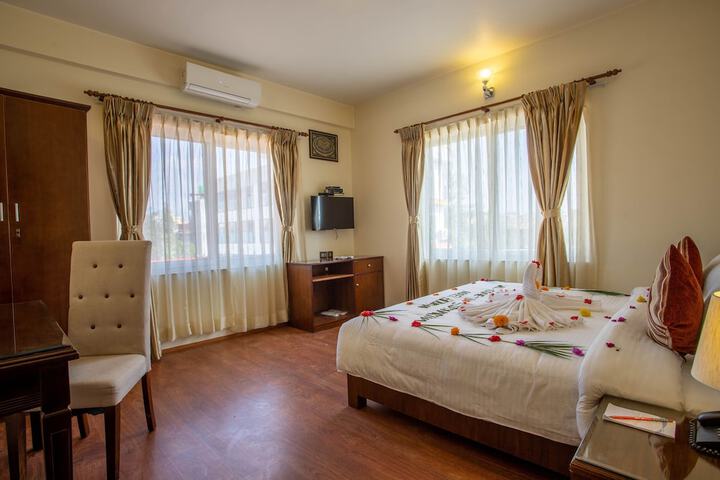 Room 5 of 21