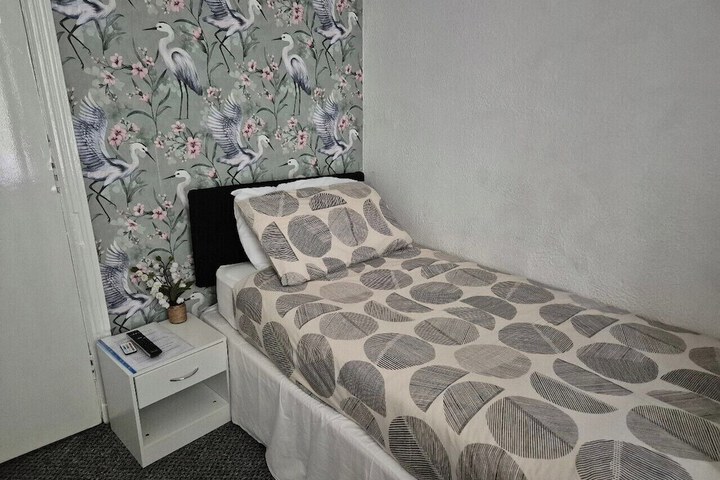 Room 5 of 59