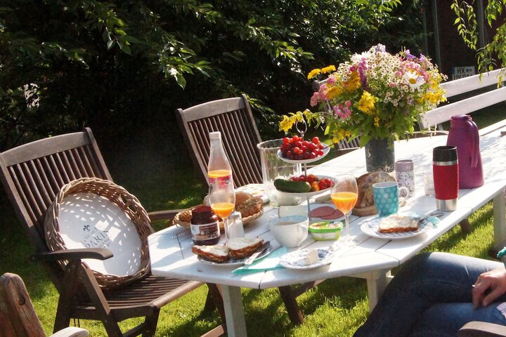 Breakfast/Coffee Service 32 of 43