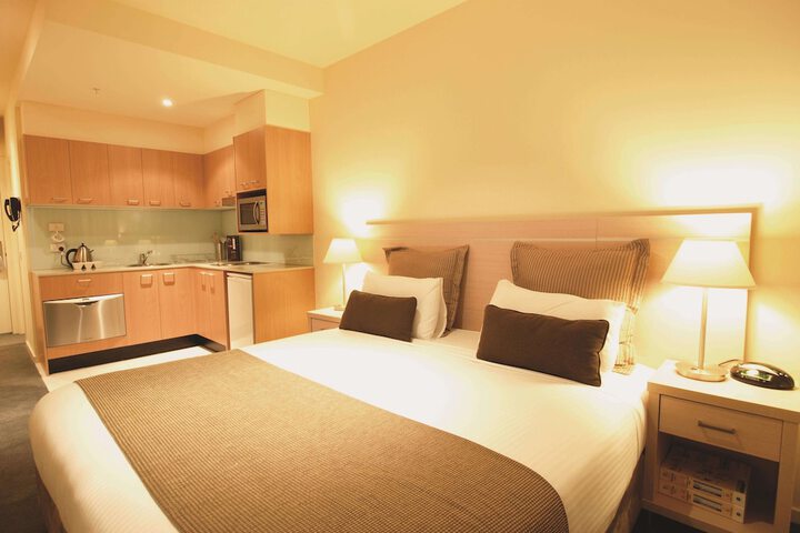Room 60 of 77