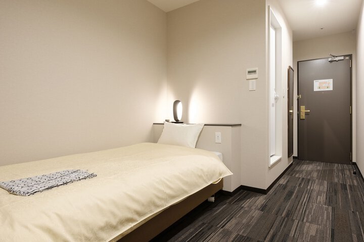 Room 7 of 55