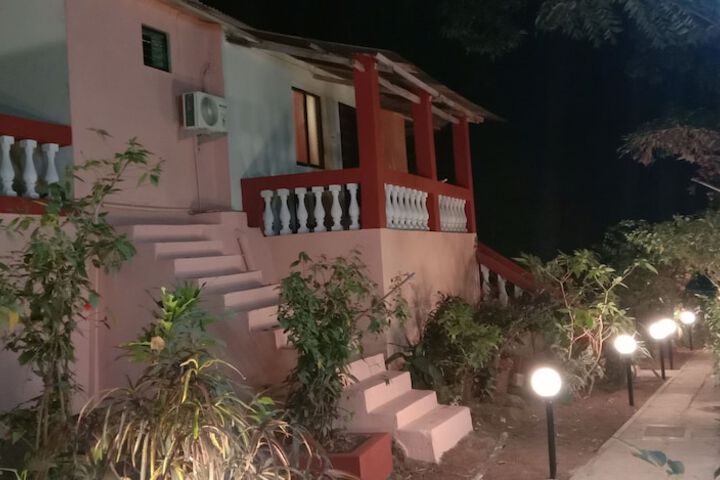 Hotel 3 of 25