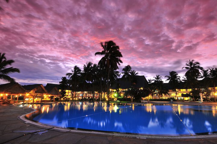 Reef Hotel