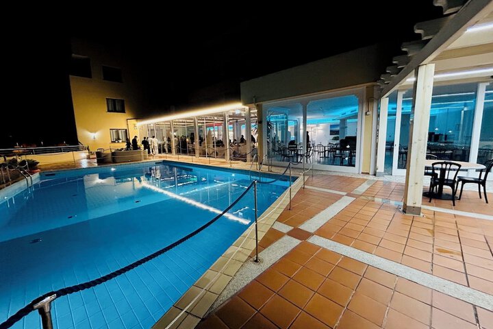 Hotel with Pool