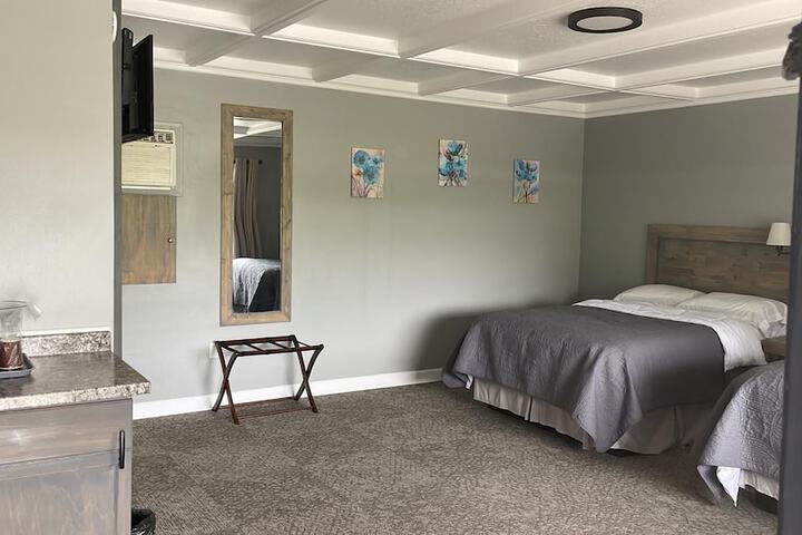 Room 18 of 82