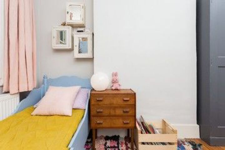 Room 15 of 48