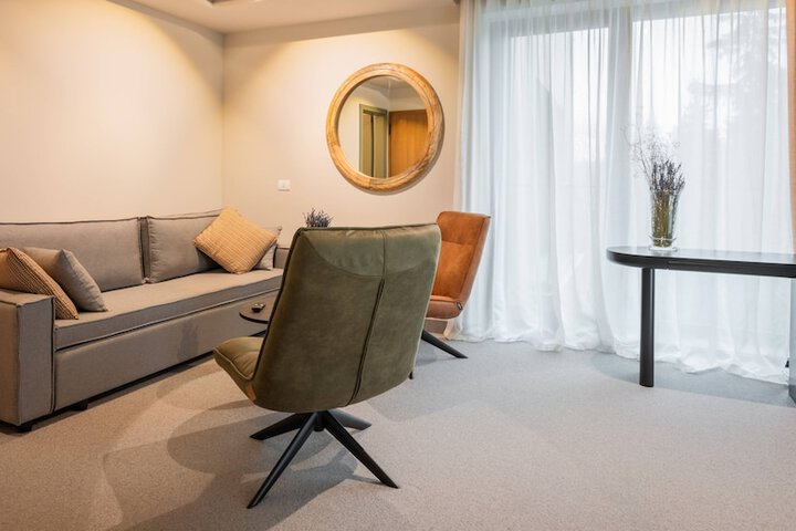 Room 39 of 50