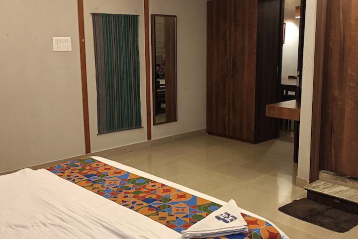 Room 16 of 57