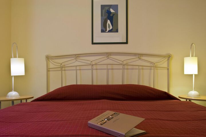 Room 11 of 60