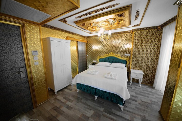 Room 20 of 57