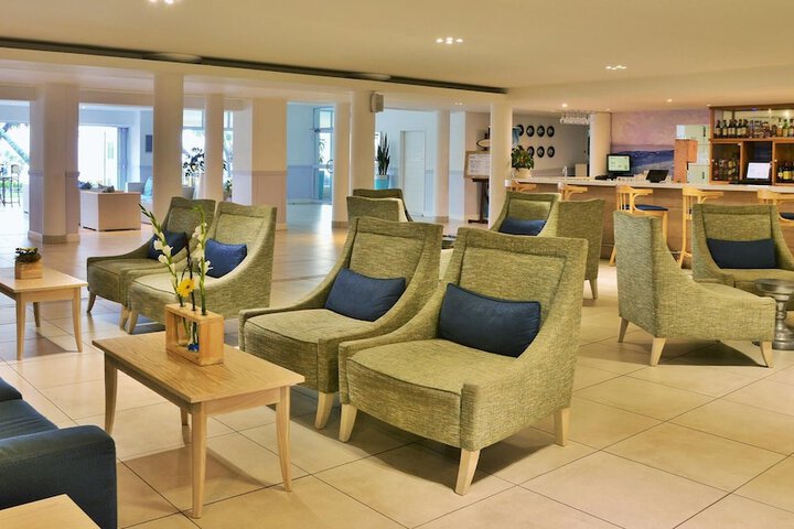 Lounge 247 of 343