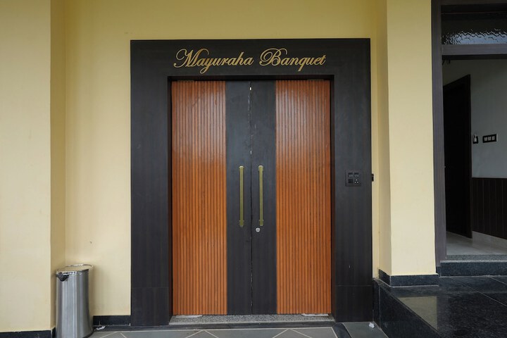 Hotel 2 of 86