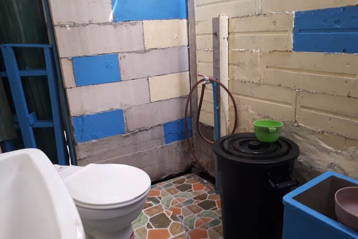 Room 12 of 14